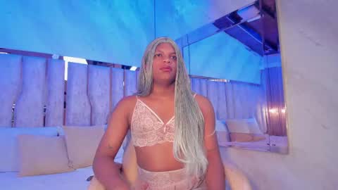 Snapshot of ariana_grande233 chatting on April 22, 2026, 11:34 am ariana_grande233 online show from April 22, 2026, 11:34 am