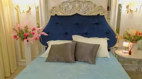 Snapshot of ariana_petite chatting on May 20, 2026, 11:11 pm Ariana online show from May 20, 2026, 11:11 pm