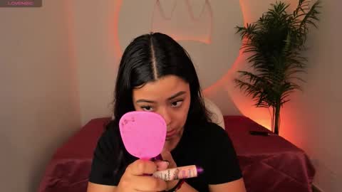 Snapshot of ariana_pierce chatting on December 14, 2025, 12:43 pm Ariana online show from December 14, 2025, 12:43 pm