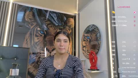 ariana_toro online show from April 7, 2026, 1:55 pm