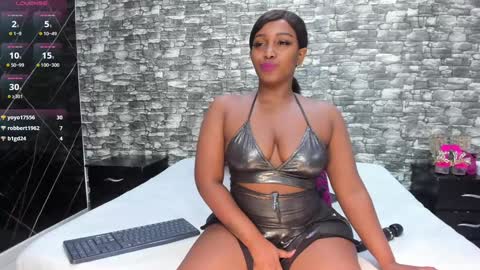 Snapshot of arianaablack chatting on February 5, 2025, 3:31 pm Ariana online show from February 5, 2025, 3:31 pm