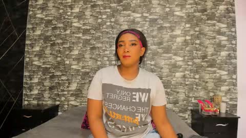 Snapshot of arianaablack chatting on September 19, 2025, 12:17 pm Ariana online show from September 19, 2025, 12:17 pm