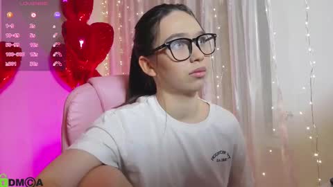 arianahot777 online show from February 18, 2025, 7:41 pm