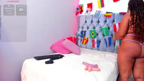 ARIANNA  MILLERS online show from June 26, 2026, 7:29 pm