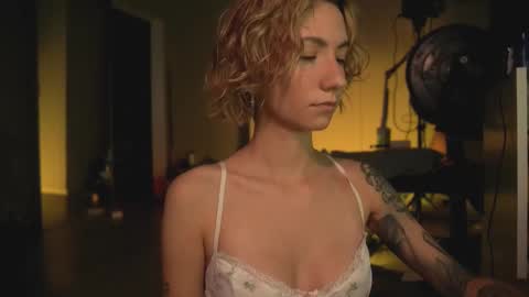 Olivka online show from March 1, 2025, 5:52 am