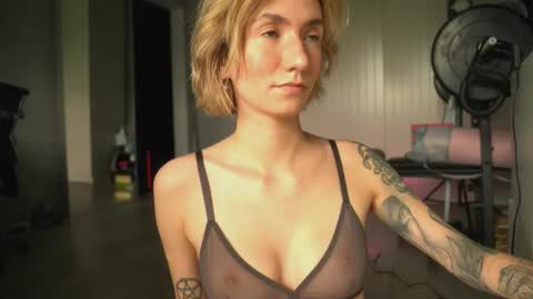 Olivka online show from March 11, 2025, 9:02 am