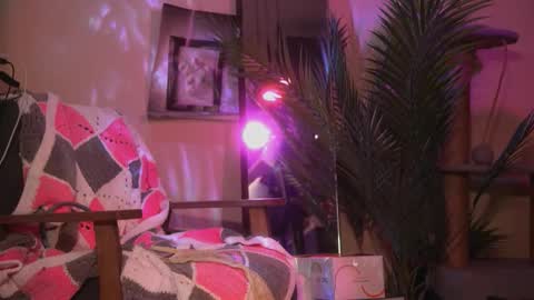 Snapshot of arianna_richi chatting on February 15, 2026, 2:14 pm Olivka online show from February 15, 2026, 2:14 pm