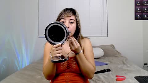 Snapshot of ariannapena chatting on December 20, 2024, 4:53 am Arianna Pea online show from December 20, 2024, 4:53 am