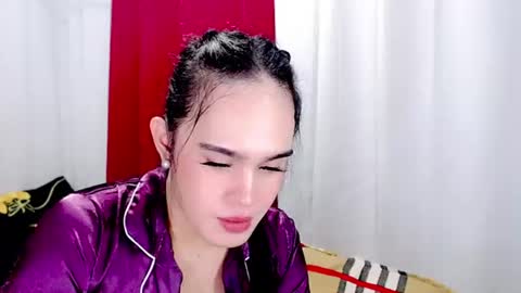 Snapshot of arianne_xoxo777 chatting on July 28, 2026, 11:17 am ARIANNE CUMS online show from July 28, 2026, 11:17 am