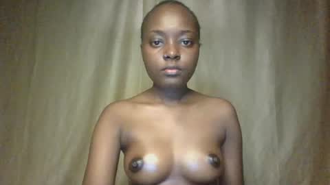 Tight pussy online show from June 14, 2026, 5:53 am