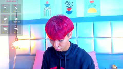 ARIEL VILLA online show from February 11, 2025, 2:35 am