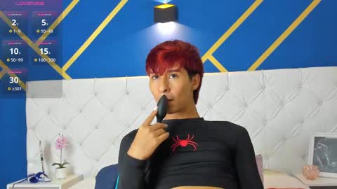 ARIEL VILLA online show from February 28, 2025, 1:58 pm