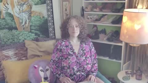 Arielle Ari online show from October 30, 2025, 5:02 pm