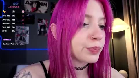 Snapshot of arielabradberry chatting on June 1, 2026, 4:31 pm Ariel online show from June 1, 2026, 4:31 pm