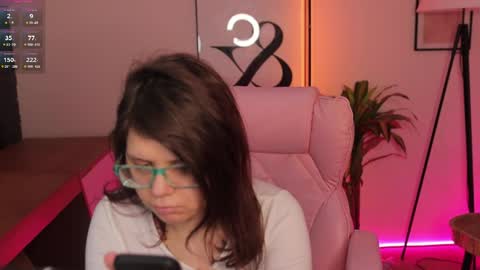 Snapshot of ariell_mini chatting on March 30, 2026, 11:55 am Ariell Mini online show from March 30, 2026, 11:55 am