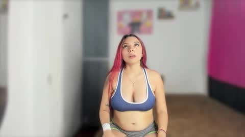 Stephany  online show from February 21, 2025, 4:40 am