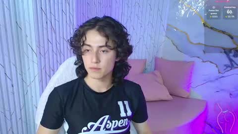  ARIEL  online show from April 13, 2026, 7:41 pm