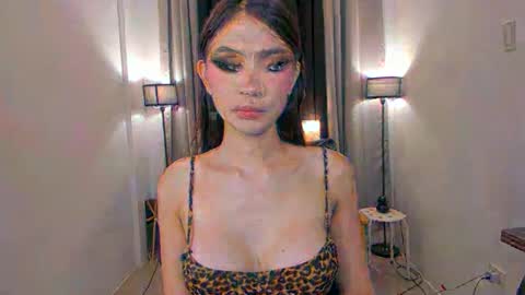 MIRA GREYSON online show from April 26, 2026, 10:07 pm