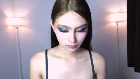 MIRA GREYSON online show from July 14, 2026, 11:05 am