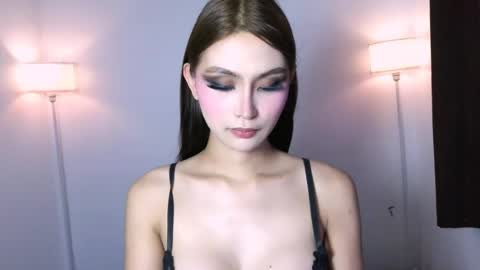 MIRA GREYSON online show from July 20, 2026, 6:38 am
