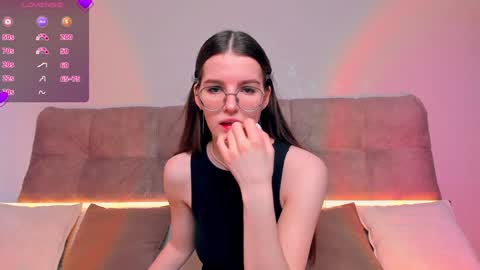 Ariella online show from January 15, 2025, 7:05 am