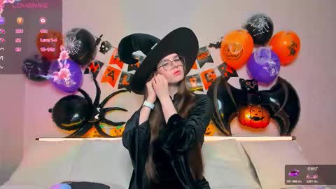 Ariella online show from October 29, 2025, 4:26 am