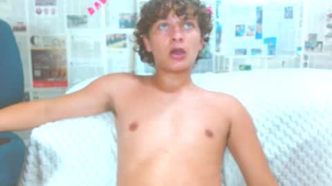 Snapshot of arielnoir6958 chatting on February 7, 2026, 11:19 pm Ariel Aoir online show from February 7, 2026, 11:19 pm