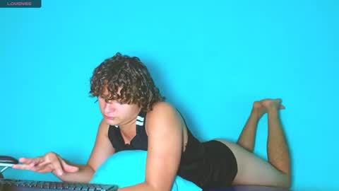 Ariel Aoir online show from July 23, 2026, 1:58 am