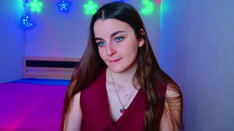 Snapshot of arielstonks_lovee chatting on December 5, 2024, 7:05 am arielstonks_lovee online show from December 5, 2024, 7:05 am