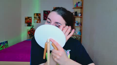 Snapshot of arielstonks_lovee chatting on January 24, 2025, 3:32 am arielstonks_lovee online show from January 24, 2025, 3:32 am