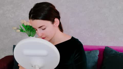 Snapshot of arielstonks_lovee chatting on October 6, 2025, 3:48 am arielstonks_lovee online show from October 6, 2025, 3:48 am