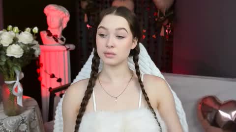 arielsykes online show from February 13, 2026, 9:33 pm