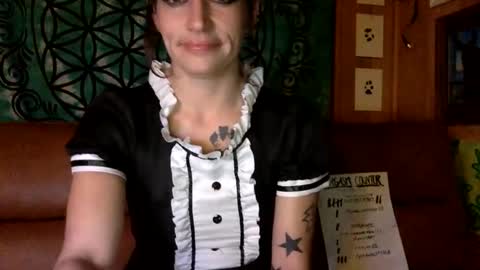 ariel  colin when hes here online show from December 30, 2024, 4:09 am