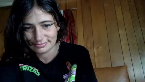 ariel  colin when hes here online show from October 6, 2025, 2:03 pm