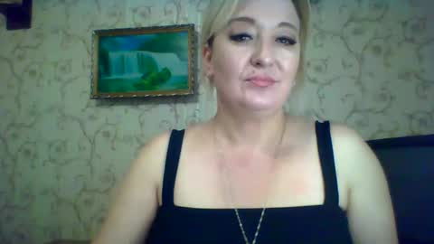 ArielXLoveresss online show from September 16, 2025, 8:59 am