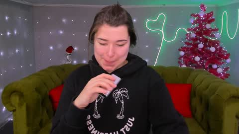 Ari online show from December 29, 2024, 9:17 am