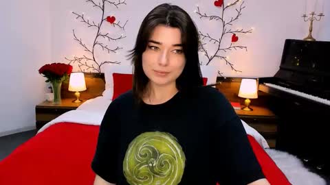 Ari online show from September 10, 2025, 9:09 am