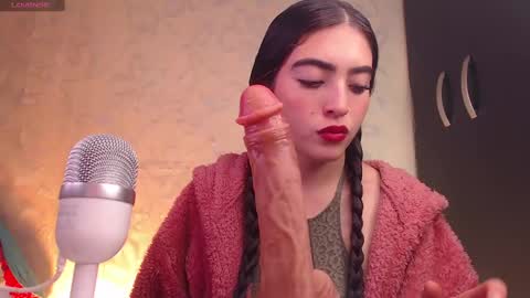 ARII VEGA online show from January 5, 2025, 3:23 pm