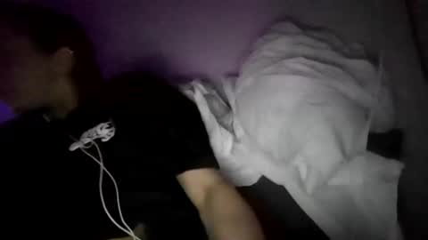 Snapshot of ariicutekitty chatting on September 19, 2025, 7:32 am airskiii online show from September 19, 2025, 7:32 am