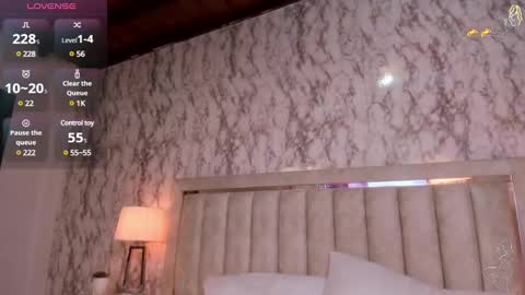 Snapshot of ariivegaa chatting on December 5, 2024, 7:05 am Ari Vega online show from December 5, 2024, 7:05 am