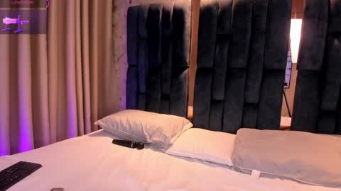 Snapshot of ariivegaa chatting on November 30, 2025, 5:00 am Ari Vega online show from November 30, 2025, 5:00 am