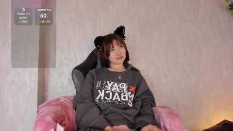 Ariel online show from November 25, 2025, 1:00 pm