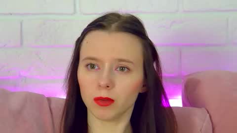 Arinakubrick online show from February 25, 2026, 5:11 pm