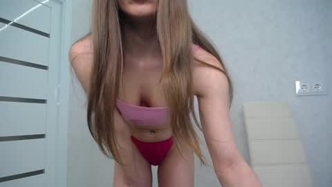 arinamir online show from March 24, 2026, 4:28 am