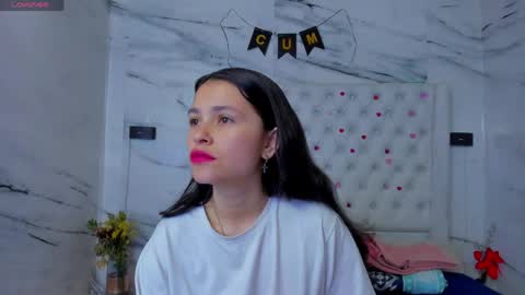 Snapshot of arisha_lee2 chatting on May 25, 2026, 12:33 pm arisha_lee2 online show from May 25, 2026, 12:33 pm