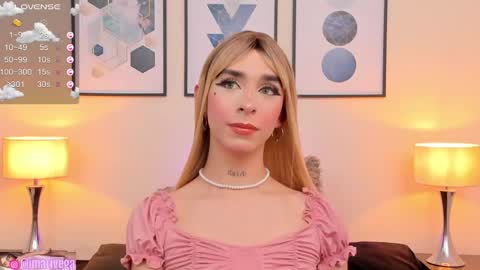   Nice to meet you  thumb up me please its important I  LOOK MY BIO DOWN online show from January 10, 2025, 4:22 am