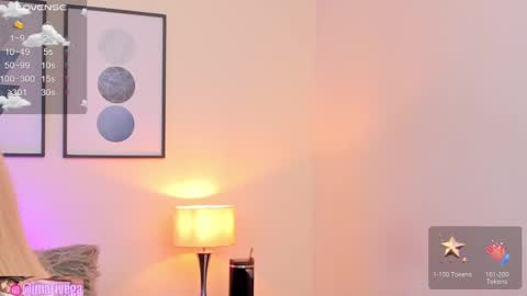   Nice to meet you  thumb up me please its important I  LOOK MY BIO DOWN online show from January 16, 2025, 4:17 am