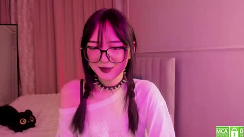 Ariya online show from April 14, 2026, 2:12 pm