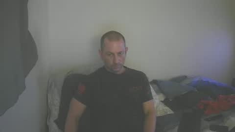 luv2benawty online show from April 27, 2026, 1:47 am