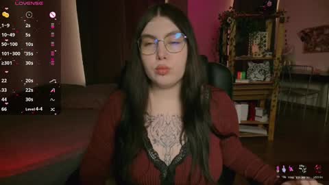 Astrid online show from April 7, 2026, 11:43 am